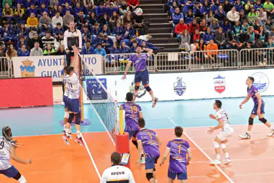 estrategias-para-apostar-en-el-mercado-de-puntos-totales-por-equipo-en-voleibol